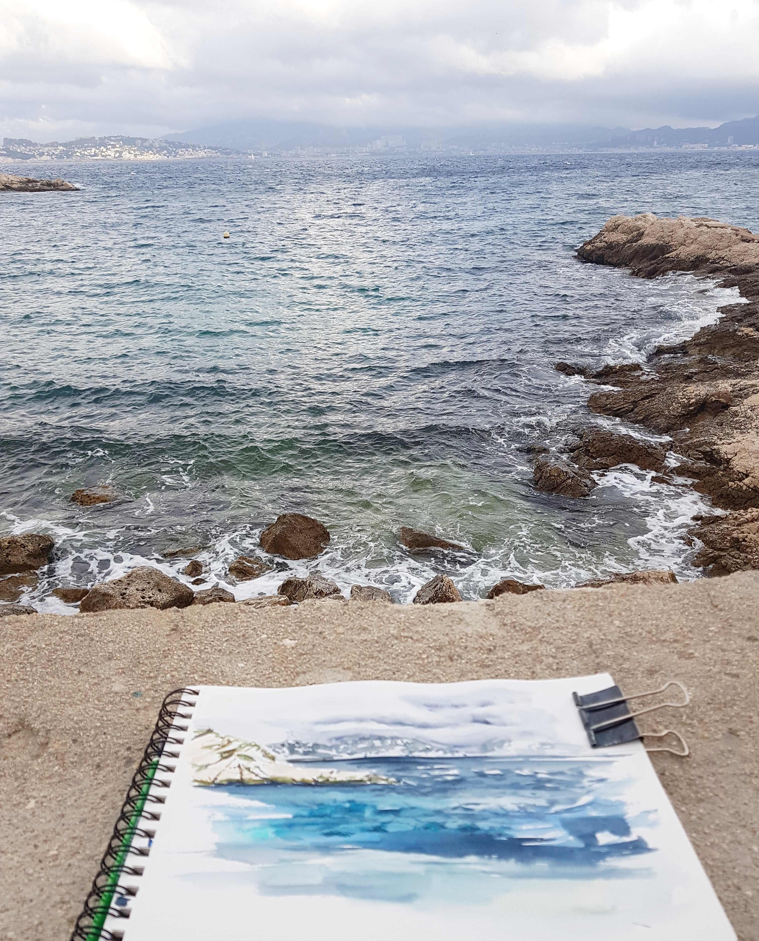 croquis aquarelle, carnet de voyage île du Frioul, Parc des Calanques de Marseille Aude Berliner Créa au Mont d'OR